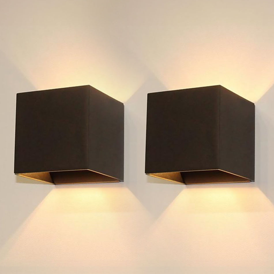 Goliving lamp – 2 stuks – Wandlamp Binnen en Buiten – Kubuslamp industrieel – Buitenlamp - Waterdichte LED-verlichting - Energiezuinig en roestvrij - 10x10x10 cm - Zwart