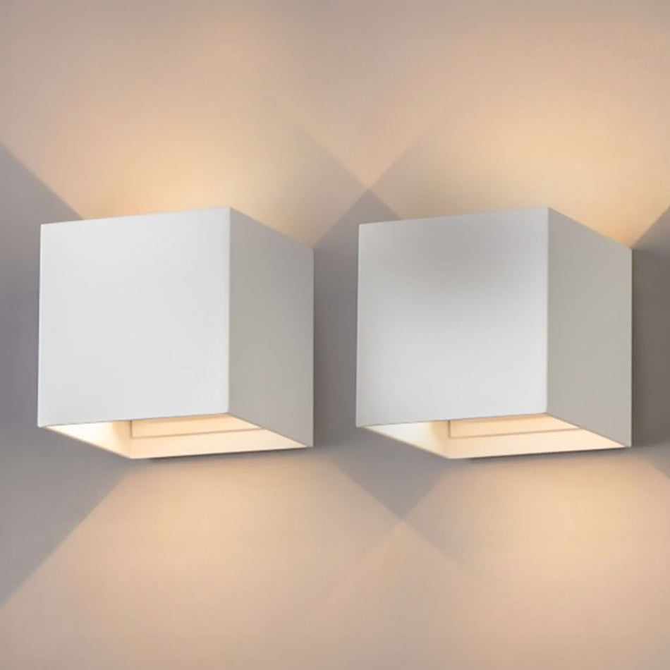 Goliving lamp – 2 stuks – Wandlamp Binnen en Buiten – Kubuslamp industrieel – Buitenlamp - Waterdichte LED-verlichting - Energiezuinig en roestvrij - 10x10x10 cm - Wit
